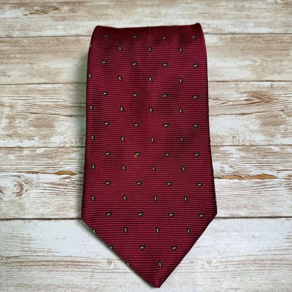 Brooks Brothers Tie Mens One Size Burgundy Silk Paisley Ribbed Made In USA